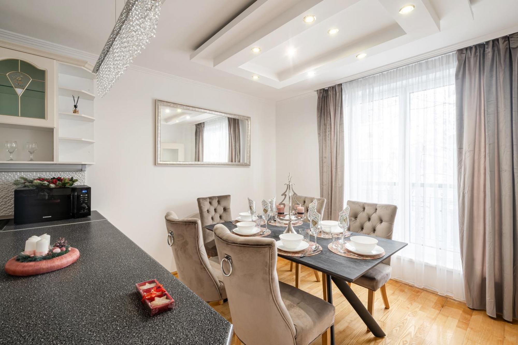 Beautiful Three Bedrooms Apartment With Free Parking Close To The Danube Coast Budapeşte Dış mekan fotoğraf